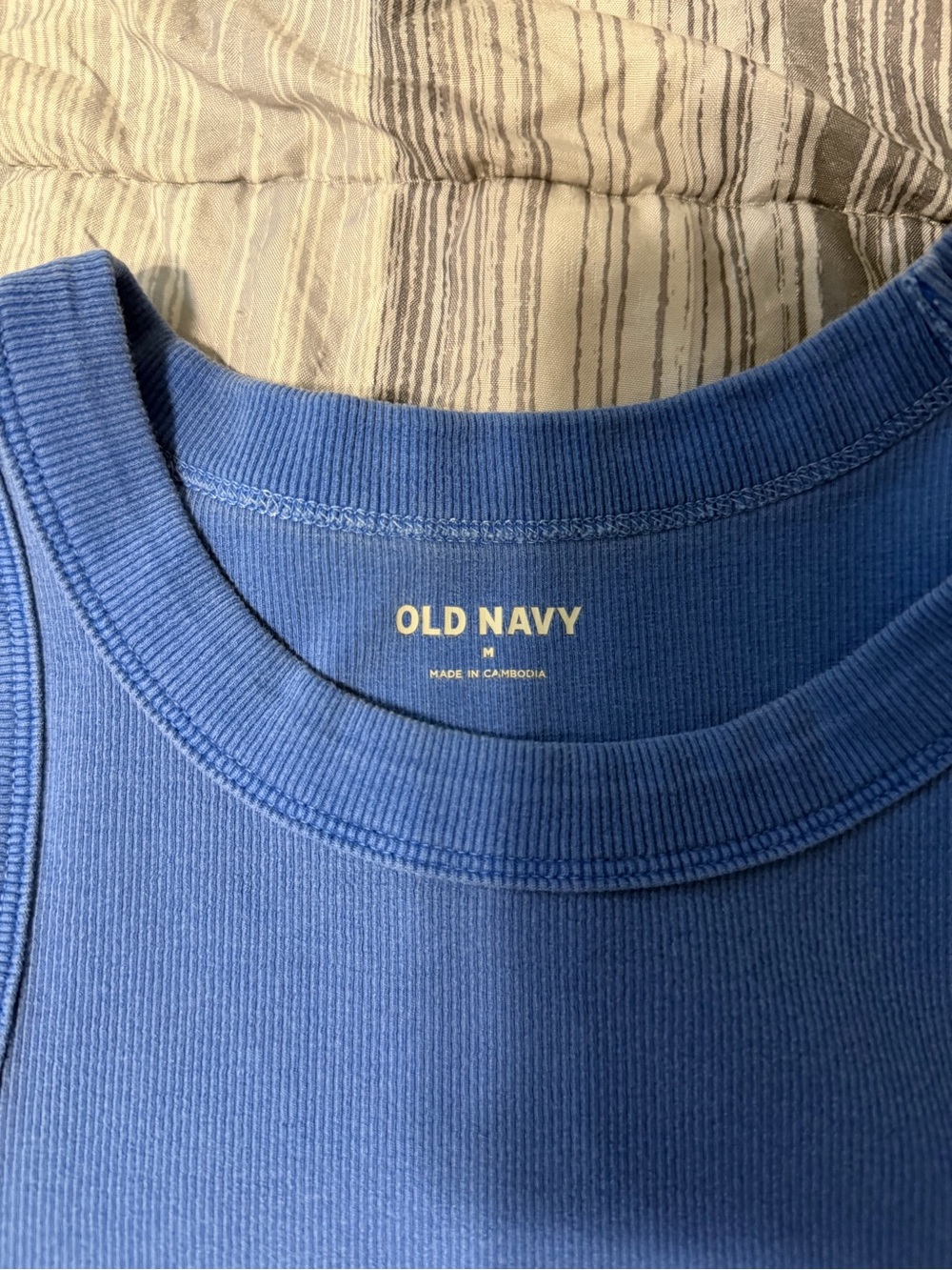Old Navy Blue Ribbed Tank Top - Picture 2 of 2
